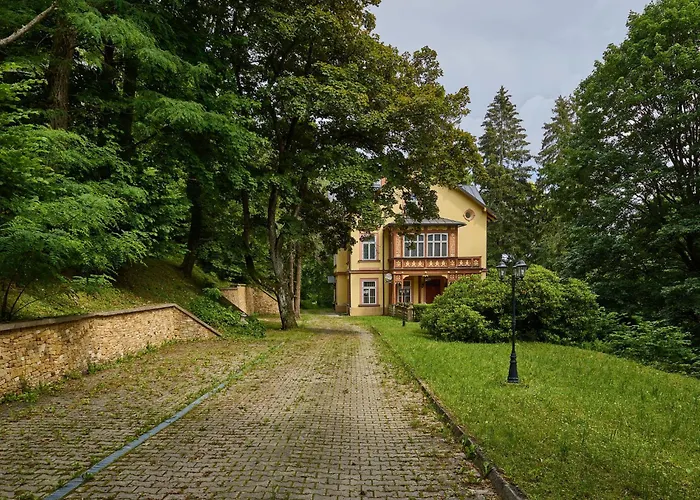 Апартаменты Belvedere-4 By Interhome